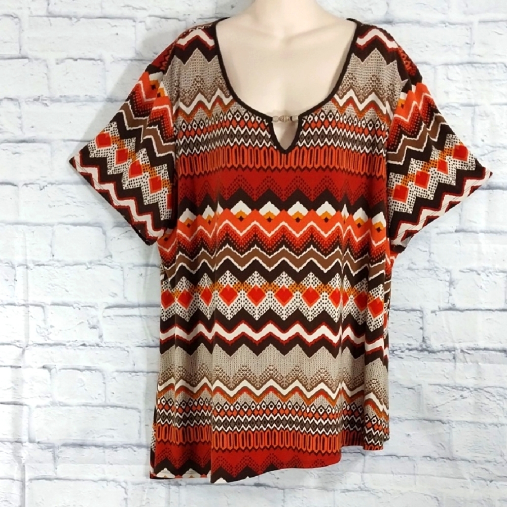 🔵BOGO FREE🔵 Cato Woman Top Asymetrical Short Sleeve Sz 26/28W